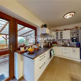 Predaj, rodinný dom Trnava, Spiegelsaal - EXKLUZÍVNE HALO REALITY