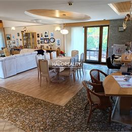 Predaj, rodinný dom Podhradie - EXKLUZÍVNE HALO REALITY