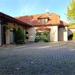 Predaj, rodinný dom Podhradie - EXKLUZÍVNE HALO REALITY