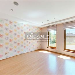 Predaj, rodinný dom Komárno, Alžbetin ostrov, Platanová alej - EXKLUZÍVNE HALO REALITY