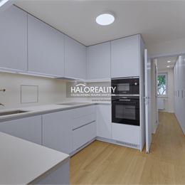 Predaj, štvorizbový byt Bratislava Ružinov, Nivy, Miletičova