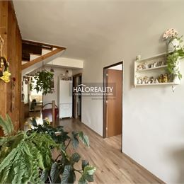Predaj, rodinný dom Banská Bystrica, Podlavice - EXKLUZÍVNE HALO REALITY