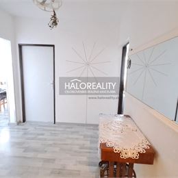 Predaj, rodinný dom Borovce, 2 x 3-izbový byt - ZNÍŽENÁ CENA - EXKLUZÍVNE HALO REALITY