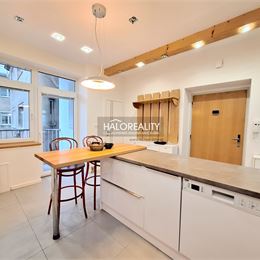 Predaj, trojizbový byt Bratislava Staré Mesto, Žilinská ulica