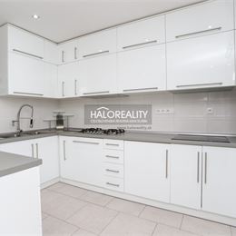 Predaj, rodinný dom Domaniža - EXKLUZÍVNE HALO REALITY + VIDEOOBHLIADKA