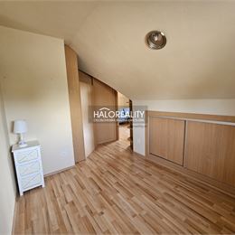 Predaj, 1 x dvojizbový byt , 1 x trojizbový byt + 2 x nebytový priestor Galanta