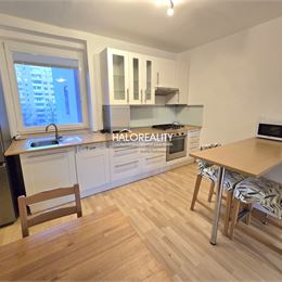 Predaj, trojizbový byt Bratislava Ružinov, Palkovičova