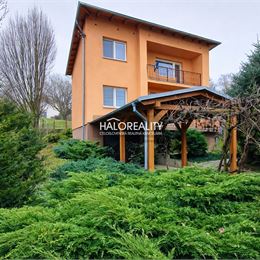 Predaj, rodinný dom Nitra, Zobor, pozemok 744m² - EXKLUZÍVNE HALO REALITY