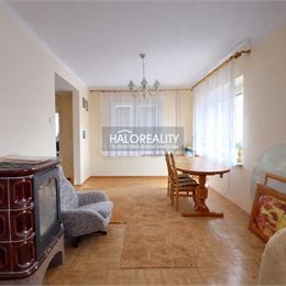 Predaj, rodinný dom Nitra, Zobor, pozemok 744m² - EXKLUZÍVNE HALO REALITY