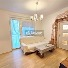 REZERVOVANÉ - Predaj, štvorizbový byt Bratislava Nové Mesto, Pri Bielom kríži