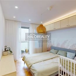 REZERVOVANÉ - Predaj, trojizbový byt Bratislava Ružinov, Čaklovská - EXKLUZÍVNE HALO REALITY