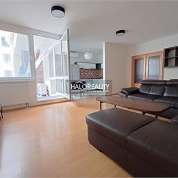 Predaj, dvojizbový byt Bratislava Ružinov, Trnávka, s balkónom - EXKLUZÍVNE HALO REALITY