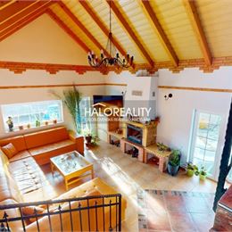 REZERVOVANÉ - Predaj, rodinný dom Trstín - EXKLUZÍVNE HALO REALITY