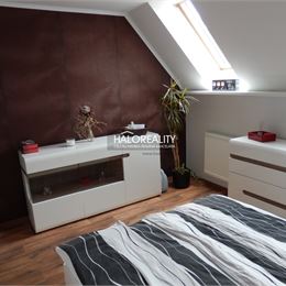 REZERVOVANÉ - Predaj, rodinný dom Trstín - EXKLUZÍVNE HALO REALITY