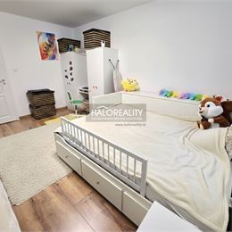 Predaj, trojizbový byt Bratislava Dúbravka, M. Schneidera Trnavského