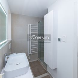 Predaj, apartmán Vysoké Tatry, Nový Smokovec, A2-ZARIADENÝ - NOVOSTAVBA - EXKLUZÍVNE HALO REALITY
