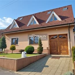 Predaj, rodinný dom Trebatice, s pridruženými priestormi - EXKLUZÍVNE HALO REALITY