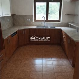 Predaj, rodinný dom Sačurov, - Sečovská Polianka