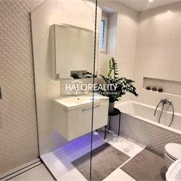 Predaj, dvojizbový byt Trnava, dvojgaráž, záhrada, záhradný dom - EXKLUZÍVNE HALO REALITY