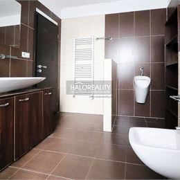 Predaj, štvorizbový byt Rovinka