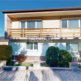 REZERVOVANÉ - Predaj, rodinný dom Hrochoť, dvojgeneračný - EXKLUZÍVNE HALO REALITY