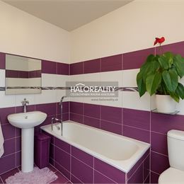 REZERVOVANÉ - Predaj, rodinný dom Hrochoť, dvojgeneračný - EXKLUZÍVNE HALO REALITY