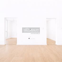 Predaj, dvojizbový byt Bratislava Ružinov, Štrkovec, Komárnická - ZNÍŽENÁ CENA