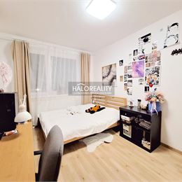 Predaj, štvorizbový byt Bratislava Petržalka