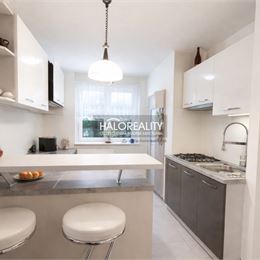 Predaj, štvorizbový byt Košice Západ - Terasa, Trieda SNP