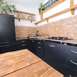 Predaj, dvojizbový byt Bratislava Dúbravka, Pri kríži