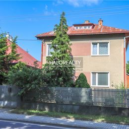 REZERVOVANÉ - Predaj, rodinný dom Rajec - EXKLUZÍVNE HALO REALITY