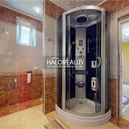 Predaj, rodinný dom Rožňava, Zoltána Fábryho - ZNÍŽENÁ CENA - EXKLUZÍVNE HALO REALITY