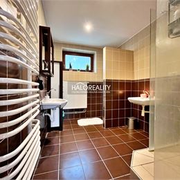 Predaj, rodinný dom Čajkov, mladšia 11 r. stavba, dvojgaráž, veľmi pekný stav - EXKLUZÍVNE HALO REALITY