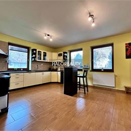 Predaj, rodinný dom Čajkov, mladšia 11 r. stavba, dvojgaráž, veľmi pekný stav - EXKLUZÍVNE HALO REALITY