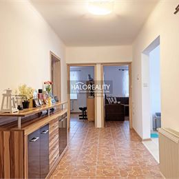 Predaj, rodinný dom Zemianska Olča, kompletne, kvalitne rekonštruovaný