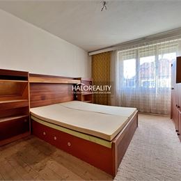 Predaj, rodinný dom Levice, 5 izieb, terasa, lodžia, veľa možností využitia - EXKLUZÍVNE HALO REALITY