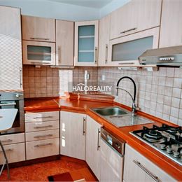 Predaj, trojizbový byt Poprad, Bajkalská - EXKLUZÍVNE HALO REALITY + VIDEOOBHLIADKA