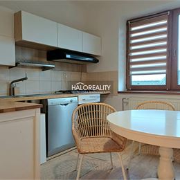 Predaj, rodinný dom Podhradie - EXKLUZÍVNE HALO REALITY