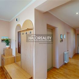 Predaj, rodinný dom Závod - ZNÍŽENÁ CENA - EXKLUZÍVNE HALO REALITY + VIDEOOBHLIADKA