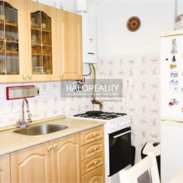 Predaj, trojizbový byt s vlastnou garážou Malacky, Centrum