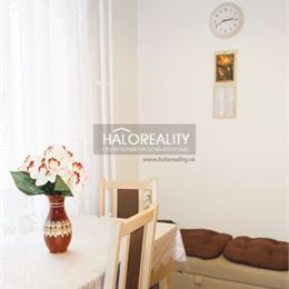 Predaj, trojizbový byt s vlastnou garážou Malacky, Centrum