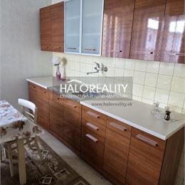 Predaj, rodinný dom Kráľová nad Váhom - EXKLUZÍVNE HALO REALITY + VIDEOOBHLIADKA