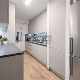 Predaj, trojizbový byt Trenčín, Halalovka