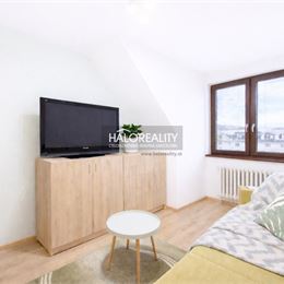 Predaj, trojizbový byt Trenčín, Halalovka