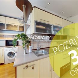 REZERVOVANÉ - Predaj, trojizbový byt Brezno