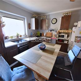 Predaj, rodinný dom Nová Baňa, Chotár - EXKLUZÍVNE HALO REALITY