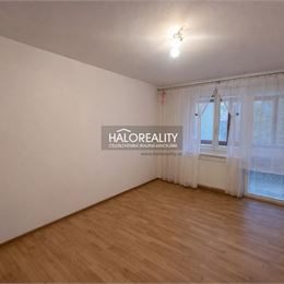 Predaj, štvorizbový byt Liptovský Hrádok, Dve lodžie, výborná poloha