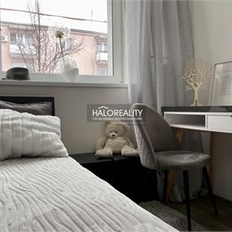 Predaj, trojizbový byt Brezno, blizko centra