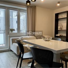 Predaj, trojizbový byt Brezno, blizko centra