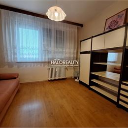 Predaj, trojizbový byt + polizba Sereď, ul. D.Štúra